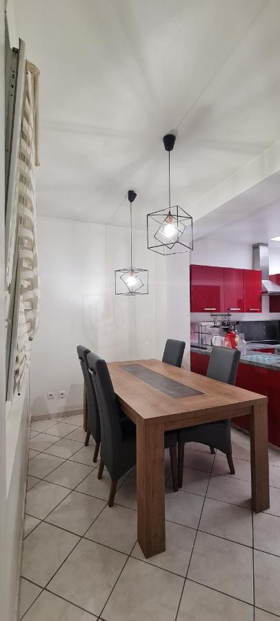 La Brique Rouge - Maison 66 M2 Avec 2 Chambres リール エクステリア 写真