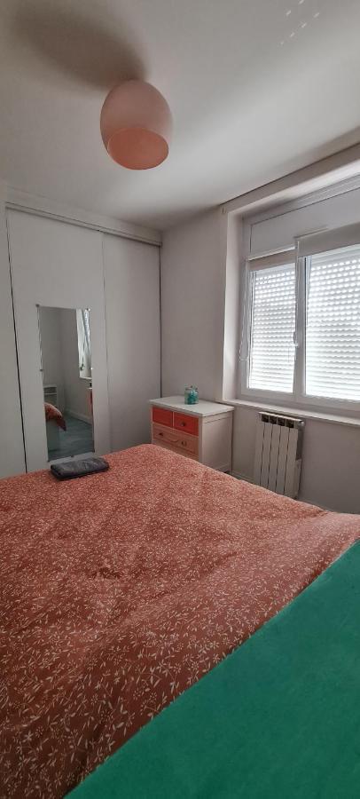 La Brique Rouge - Maison 66 M2 Avec 2 Chambres リール エクステリア 写真